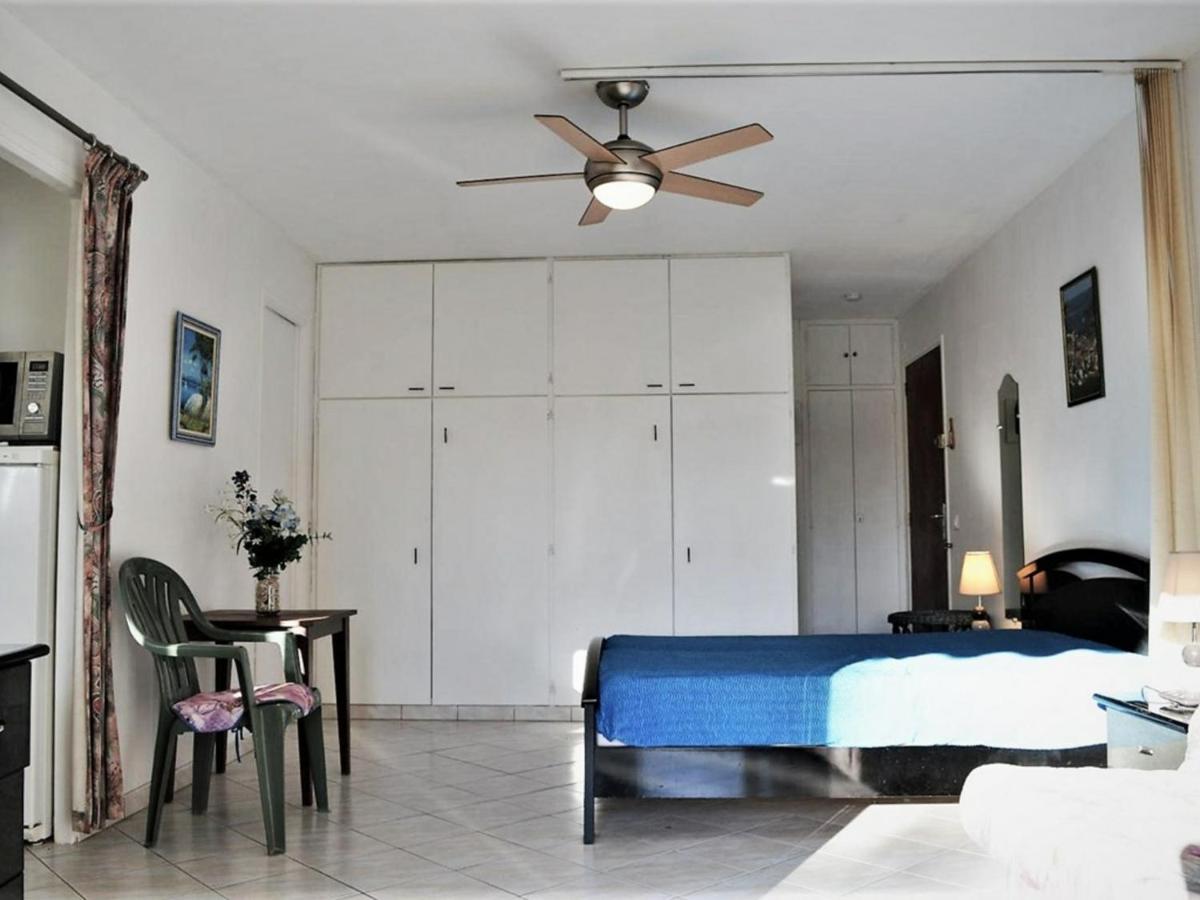Studio Climatise Au Lavandou Avec Terrasse, Parking Et Environnement Calme - 3 Couchages - Fr-1-251-167 Le Lavandou Eksteriør bilde