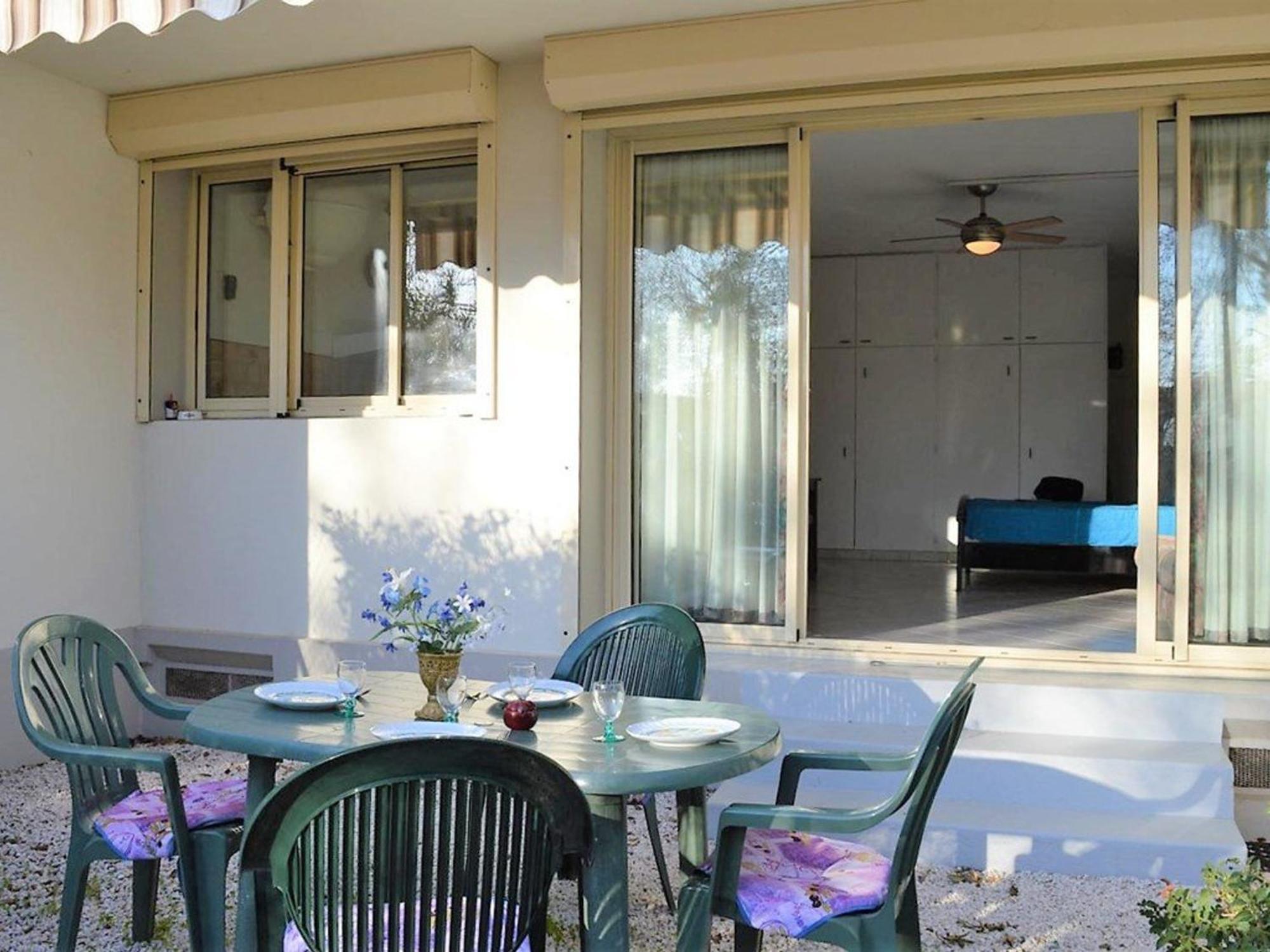 Studio Climatise Au Lavandou Avec Terrasse, Parking Et Environnement Calme - 3 Couchages - Fr-1-251-167 Le Lavandou Eksteriør bilde